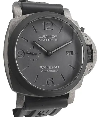 Panerai Luminor PAM02662 44mm Titanium Gray 1