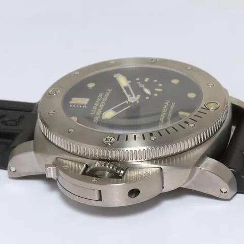 Panerai Submersible PAM 00569 47mm Titanium Black 4