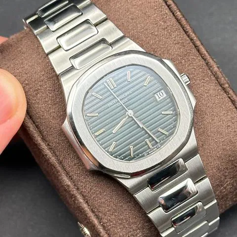 Patek Philippe Nautilus 3900/1 33mm Stainless steel Blue 2