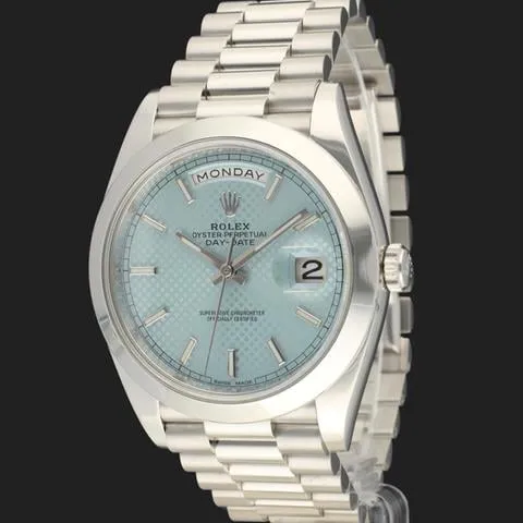 Rolex Day-Date 40 228206 40mm Platinum Blue