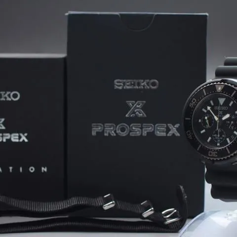 Seiko Prospex 45mm Stainless steel Black