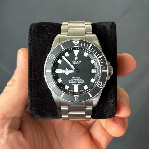 Tudor Pelagos 25600TN 42mm Titanium Black 1