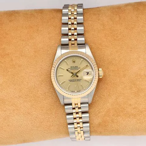Rolex Lady-Datejust 69173 26mm Yellow gold and stainless steel Silver 1