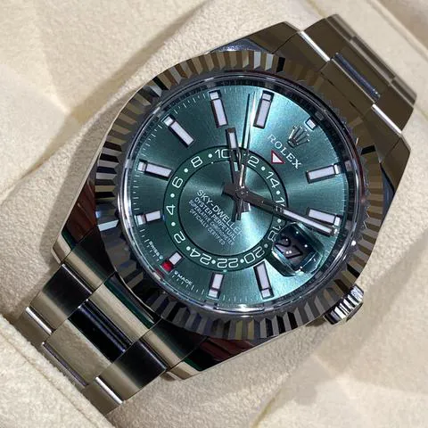 Rolex Sky-Dweller 336934 42mm Stainless steel Green 2