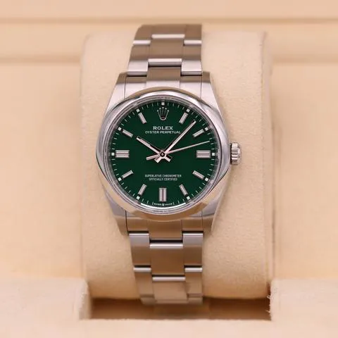 Rolex Oyster Perpetual 36 126000 36mm Stainless steel Green