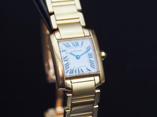 Cartier Tank 1820 Yellow gold White