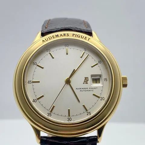 Audemars Piguet Huitième 14593OR 40mm Yellow gold White