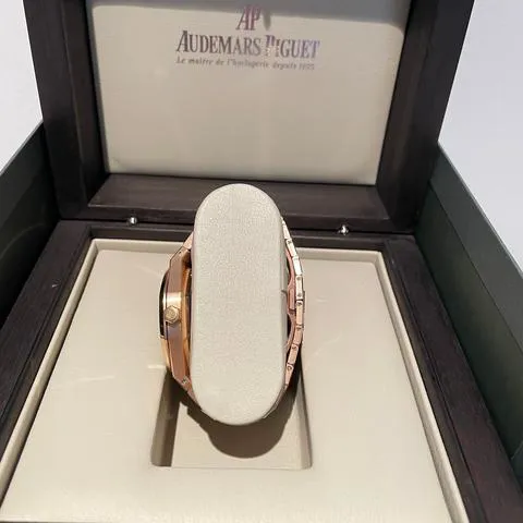 Audemars Piguet Royal Oak 15300OR.OO.D088CR.02 39mm Rose gold Silver 7