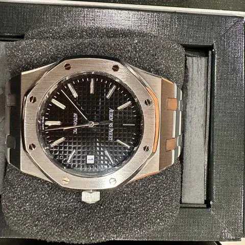 Audemars Piguet Royal Oak 15300ST.OO.1220ST.03 39mm Stainless steel Black 1