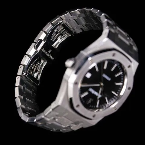 Audemars Piguet Royal Oak 15300ST.OO.1220ST.03 39mm Stainless steel Black 9