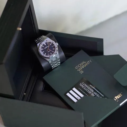 Audemars Piguet Royal Oak 15450ST.OO.1256ST.03 37mm Steel Blue 4