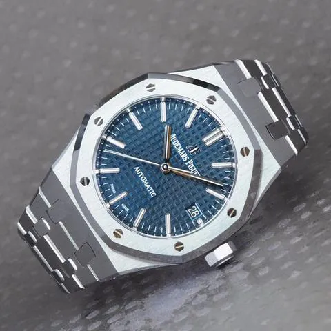 Audemars Piguet Royal Oak 15450ST.OO.1256ST.03 37mm Steel Blue 2