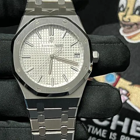 Audemars Piguet Royal Oak 15500ST.OO.1220ST.04 41mm Stainless steel Silver