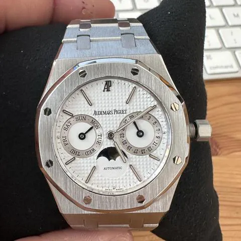 Audemars Piguet Royal Oak 25594ST 36mm Stainless steel White 2