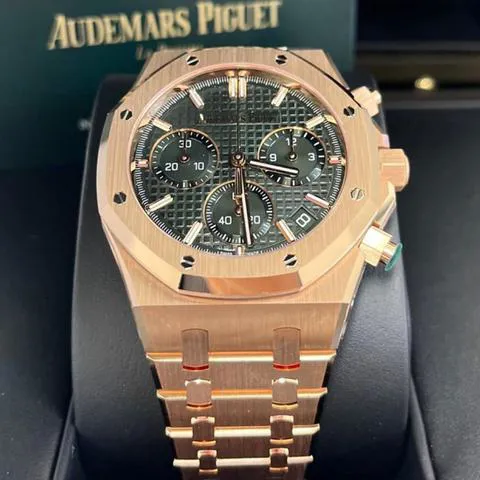 Audemars Piguet Royal Oak 26240OR.OO.1320OR.04 41mm Rose gold Green