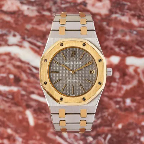 Audemars Piguet Royal Oak 5402SA 39mm Gold/steel Grey