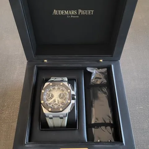 Audemars Piguet Royal Oak Offshore 26420SO.OO.A600CA.01 43mm Stainless steel Brown