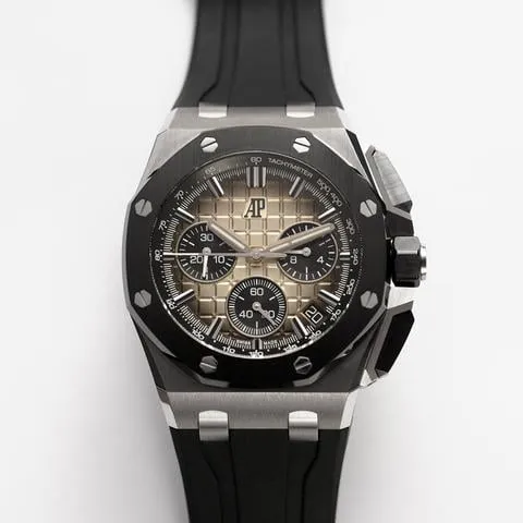 Audemars Piguet Royal Oak Offshore 26420SO.OO.A600CA.01 43mm Stainless steel Brown