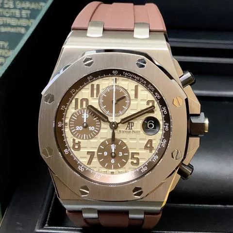 Audemars Piguet Royal Oak Offshore 26470ST.OO.A801CR.01 42mm Stainless steel Beige