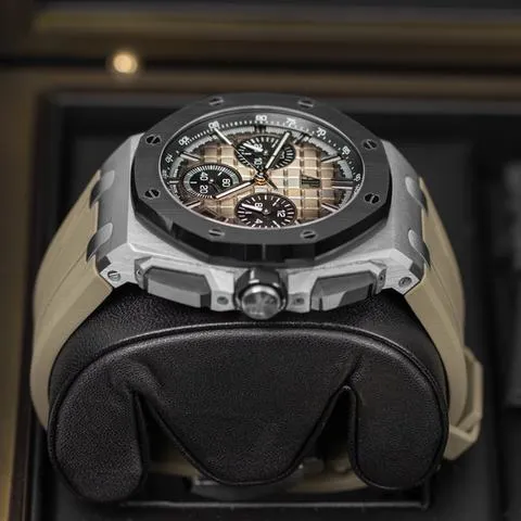 Audemars Piguet Royal Oak Offshore 26420SO.OO.A600CA.01 43mm Stainless steel Brown 1