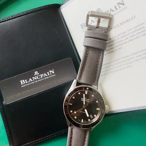 Blancpain Fifty Fathoms 5000-0130-B52A 43mm Stainless steel Black 6