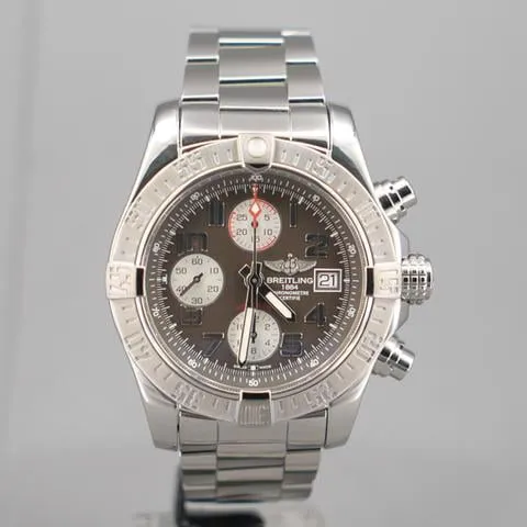 Breitling Avenger A1338111/F564/170A 43mm Stainless steel Gray