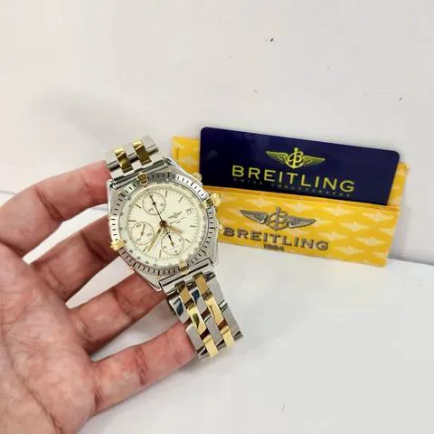 Breitling Chronomat B13047 40mm Gold/steel White