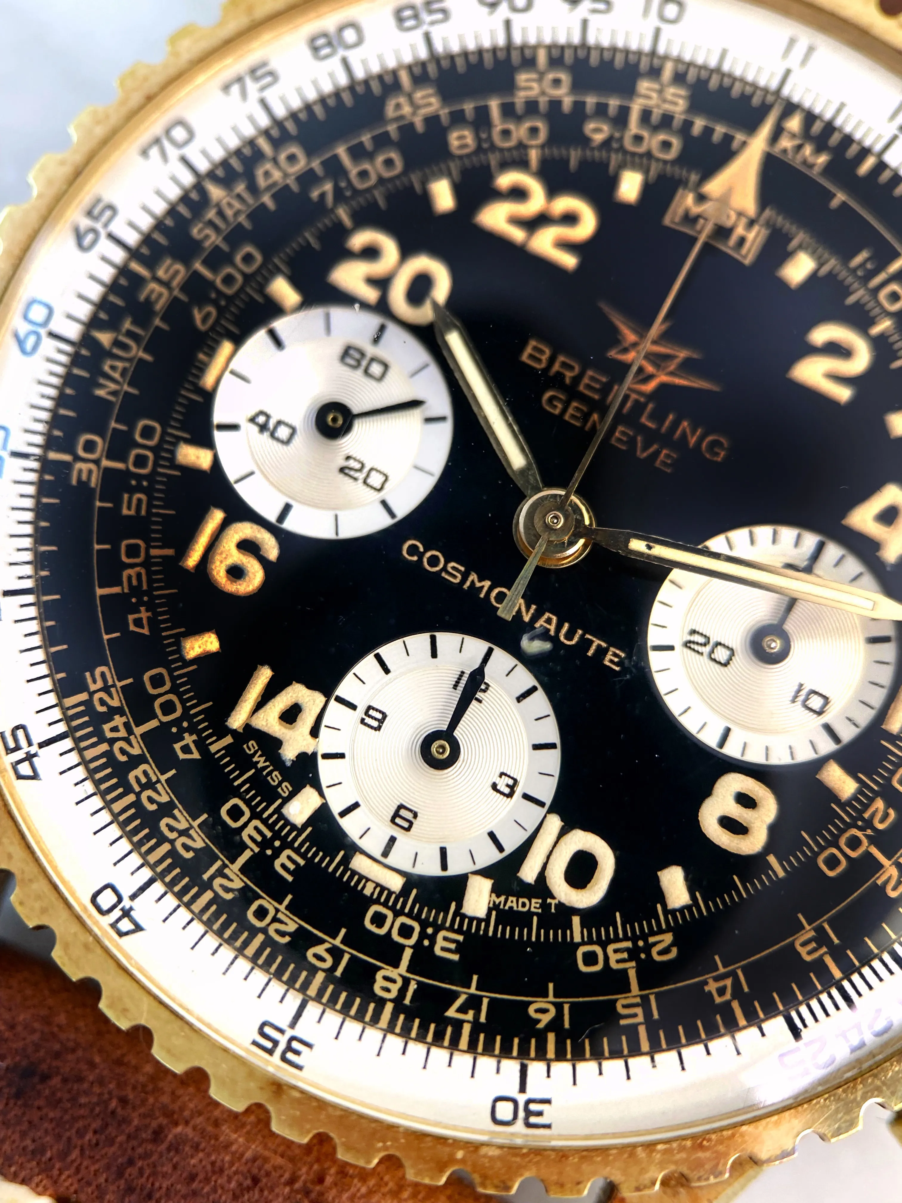 Breitling Navitimer Cosmonaute 809 41mm Gold-plated Black and Silve 9