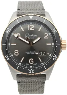 Glashütte SeaQ Panorama Date 1-36-13-04-91-34 Rose gold and Stainless steel Gray