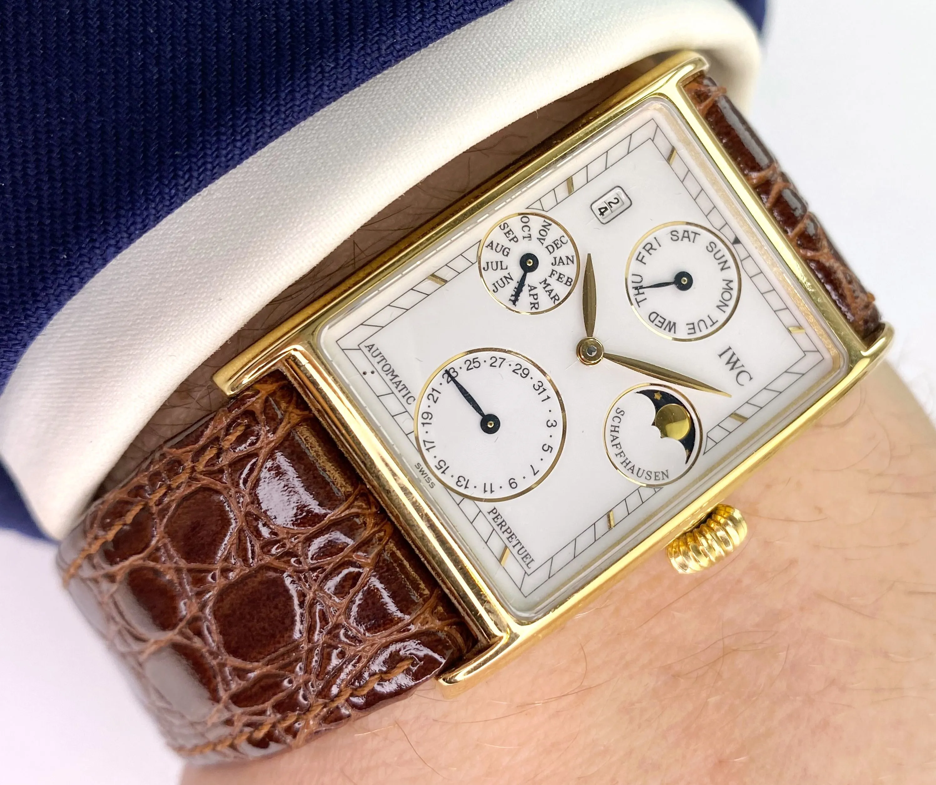 IWC Perpetual Calendar 3545 27mm Yellow gold White