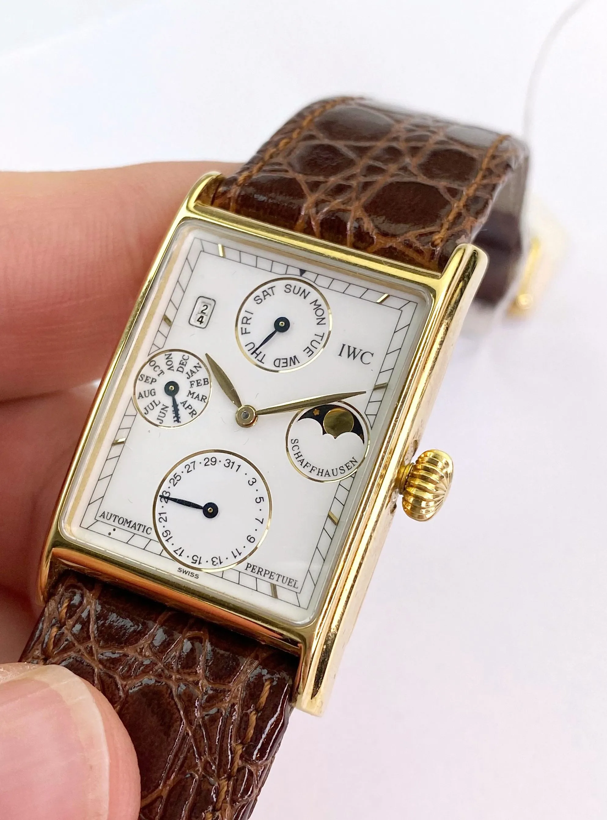 IWC Perpetual Calendar 3545 27mm Yellow gold White 6