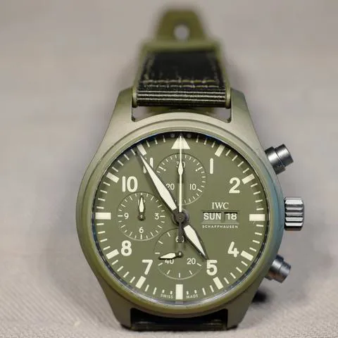 IWC Pilot Chronograph Top Gun IW389106 44.5mm Ceramic Green 10