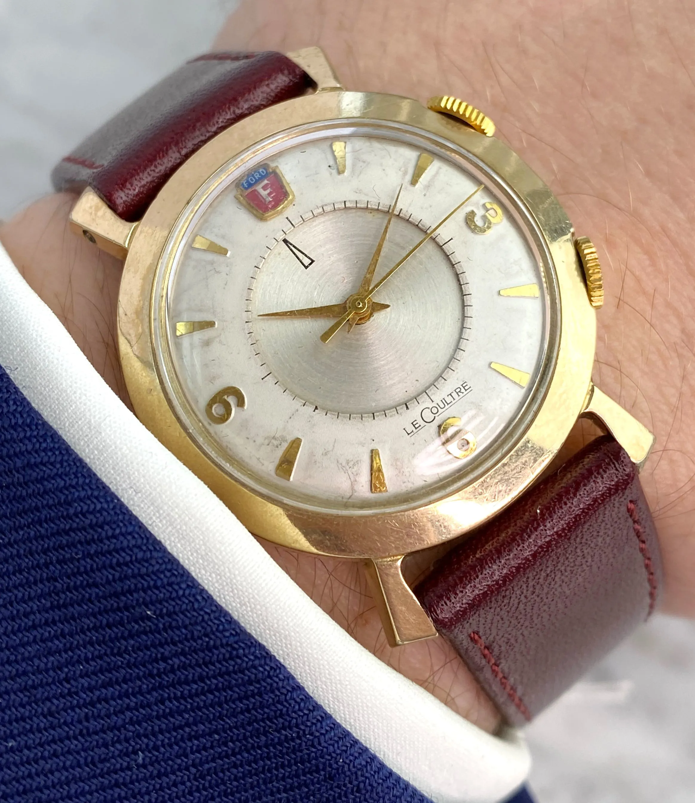 Jaeger-LeCoultre Memovox 34mm Gold-plated Cream 5