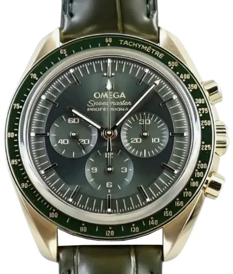 Omega Speedmaster Moonwatch 310.63.42.50.10.001 42mm Yellow gold Green