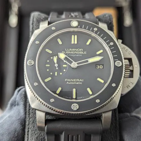 Panerai Submersible PAM 00389 47mm Steel Black