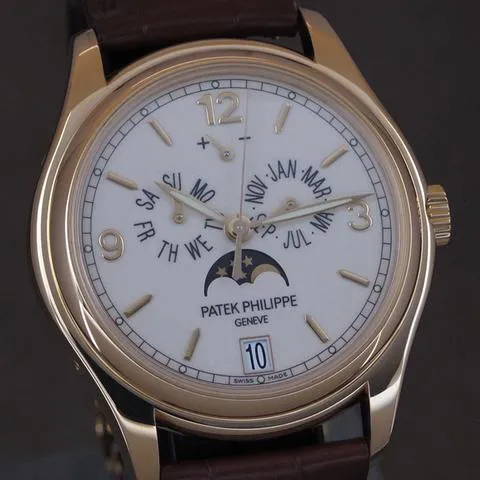 Patek Philippe Annual Calendar 5146J-001 39mm Yellow gold Beige 5