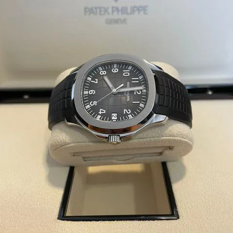 Patek Philippe Aquanaut 5167A-001 40mm Stainless steel Black 5