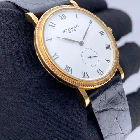 Patek Philippe Calatrava 3919J 34mm Yellow gold White 5