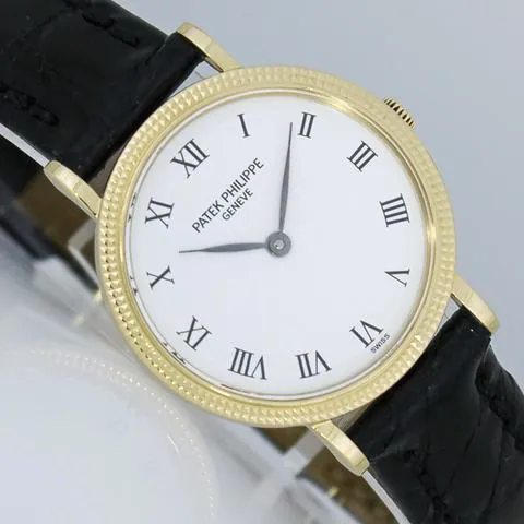 Patek Philippe Calatrava 4819 25mm Yellow gold White