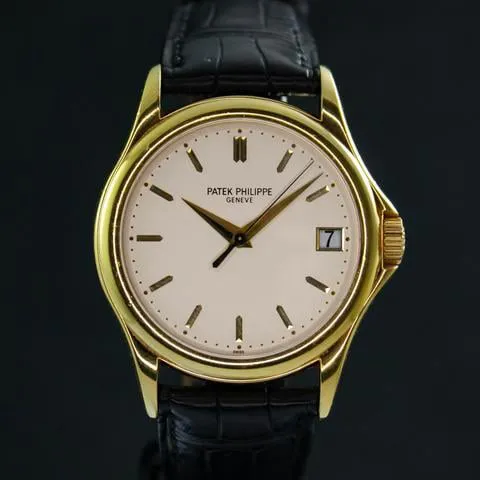 Patek Philippe Calatrava 5127J 37mm Yellow gold Silver