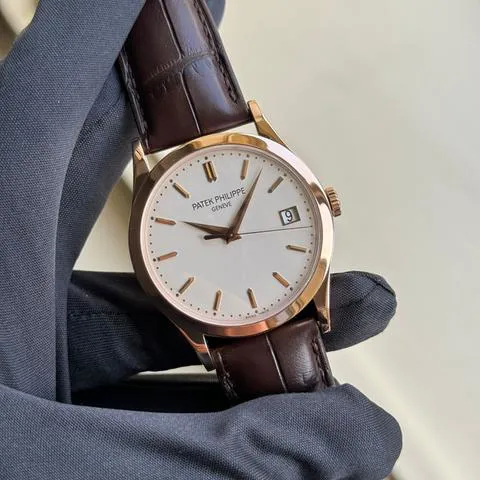 Patek Philippe Calatrava 5296R-010 38mm Rose gold Silver