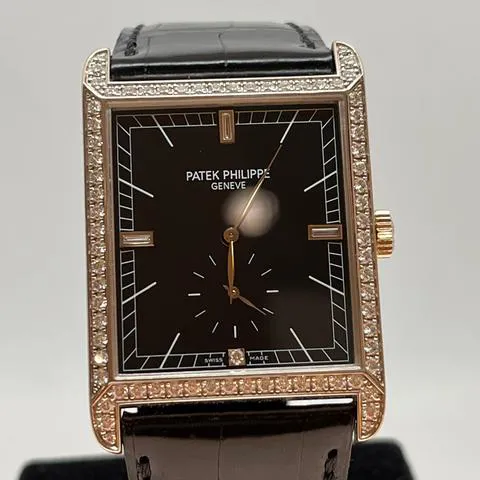 Patek Philippe Gondolo 5112G 30mm White gold Black