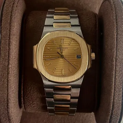 Patek Philippe Nautilus 3800/1 37.5mm Yellow gold and Stainless steel Champagne 1