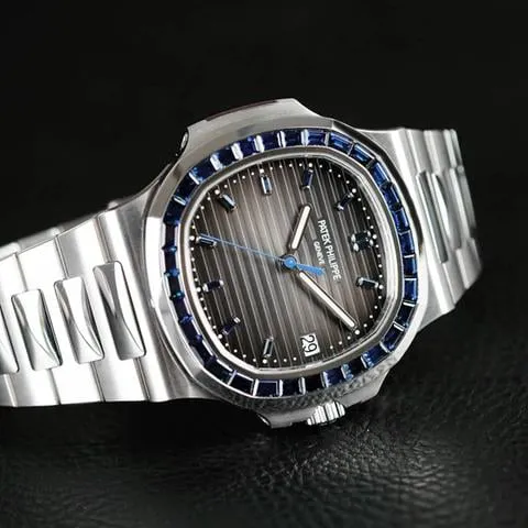 Patek Philippe Nautilus 5711/111P-001 Platinum Black 3