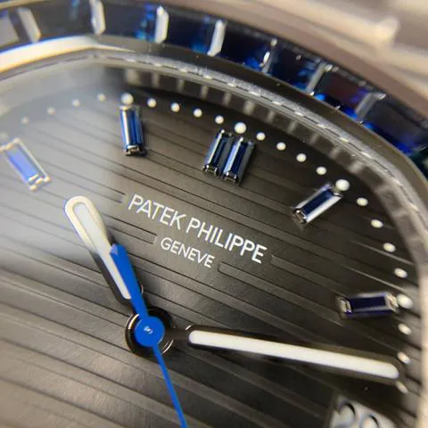 Patek Philippe Nautilus 5711/111P-001 Platinum Black 1