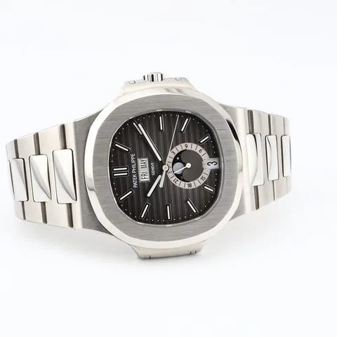 Patek Philippe Nautilus 5726/1A-001 40mm Stainless steel Black 10