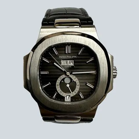 Patek Philippe Nautilus 5726 40mm Stainless steel Black