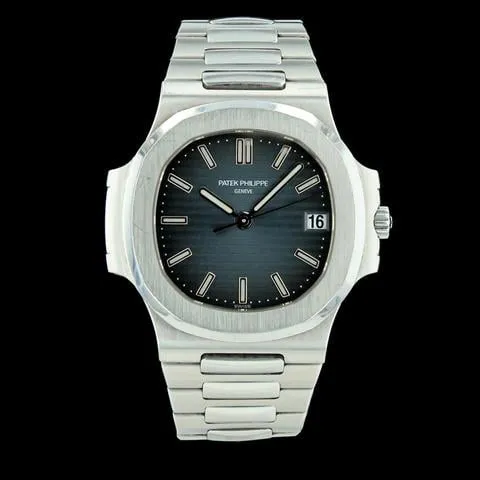 Patek Philippe Nautilus 5800/1A-001 38mm Stainless steel Blue