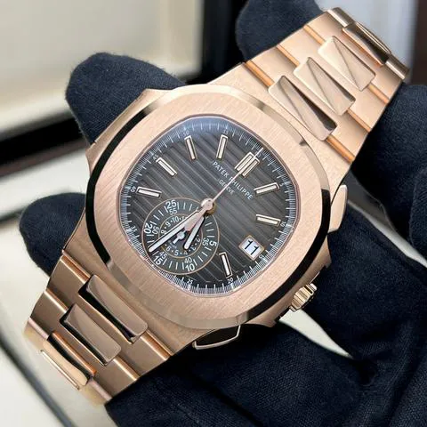 Patek Philippe Nautilus 5980/1R-001 40.5mm Rose gold Black 7