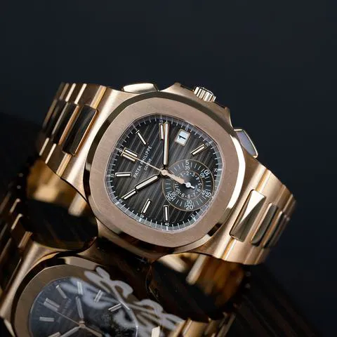 Patek Philippe Nautilus 5980/1R-001 40.5mm Rose gold Black 6